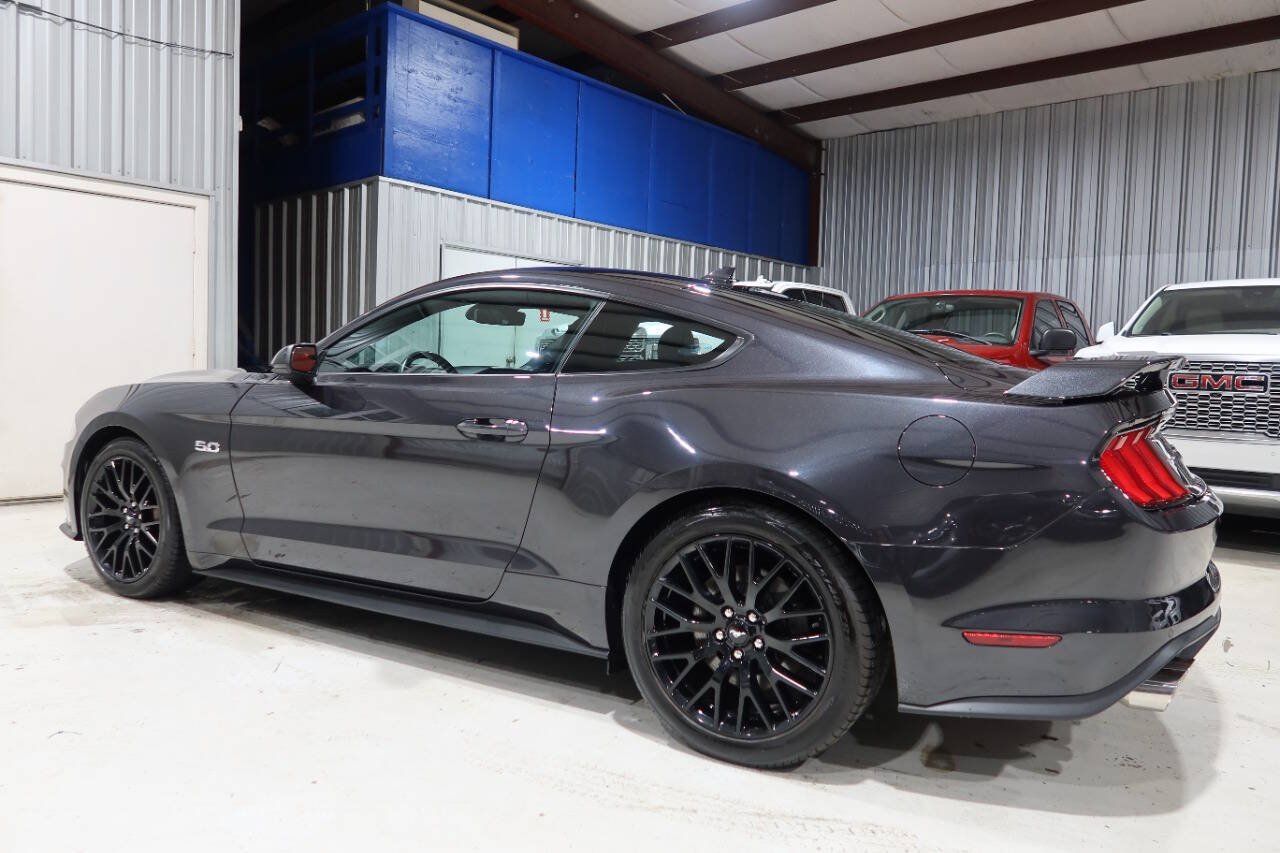 Used 2022 Ford Mustang GT w/ GT Performance Package RWD image 2