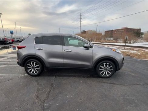 Used 2018 Kia Sportage EX image 9