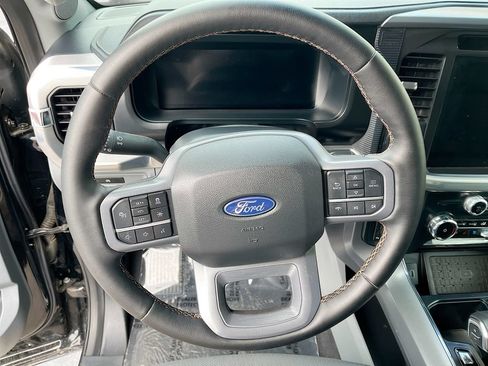 Used 2025 Ford F150 Lariat w/ Equipment Group 502A High AWD/4WD image 11