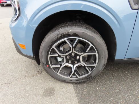 New 2025 Ford Maverick Lariat image 8