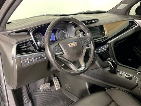 Used 2024 Cadillac XT6 Sport w/ Platinum Package AWD/4WD image 16