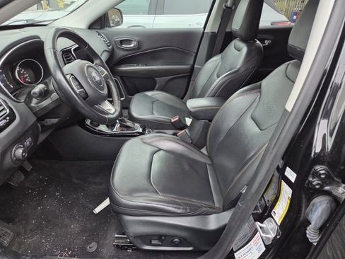 Used 2019 Jeep Compass Limited image 8