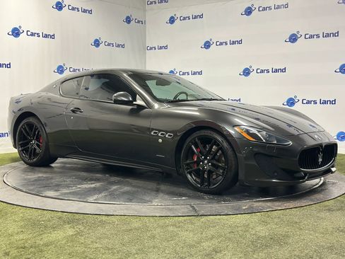 Used 2017 Maserati GranTurismo Sport RWD image 2