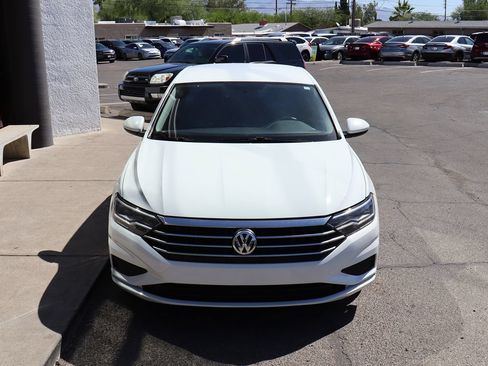 Used 2019 Volkswagen Jetta SE FWD image 15