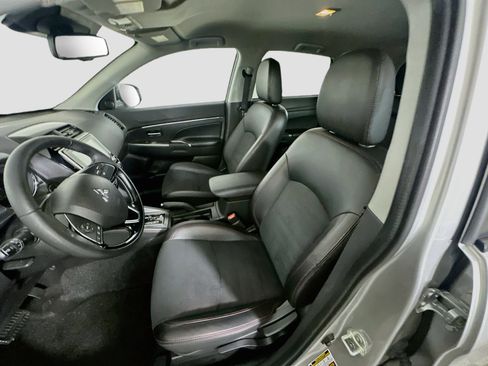 Used 2024 Mitsubishi Outlander Sport AWD image 13