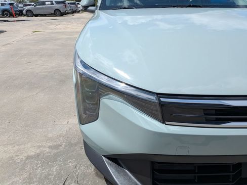 Certified 2025 Kia K4 EX FWD image 10