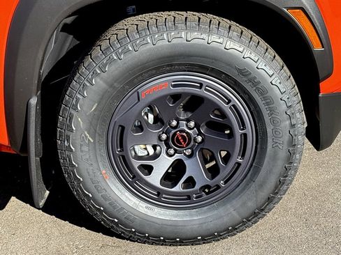 New 2025 Nissan Frontier Pro-X image 28