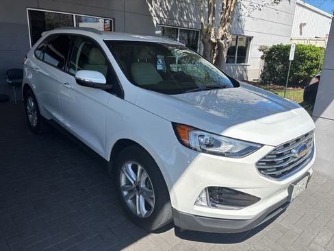 Used 2020 Ford Edge SEL image 1