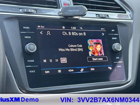 Used 2022 Volkswagen Tiguan SE w/ Panoramic Sunroof Package image 33