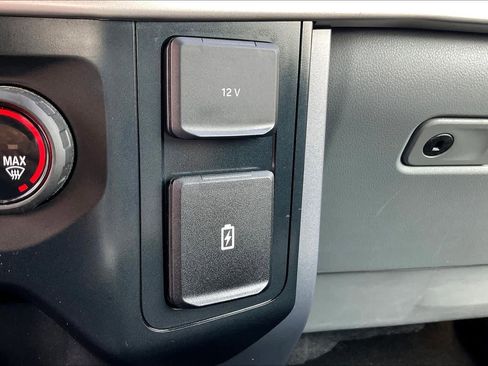 Used 2023 Ford F150 XLT image 31