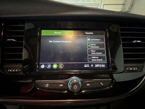 Certified 2022 Buick Encore Preferred w/ Safety Package image 18