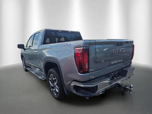 Used 2024 GMC Sierra 1500 SLT AWD/4WD image 2