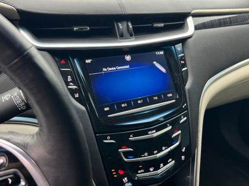 Used 2014 Cadillac XTS Platinum AWD/4WD image 21