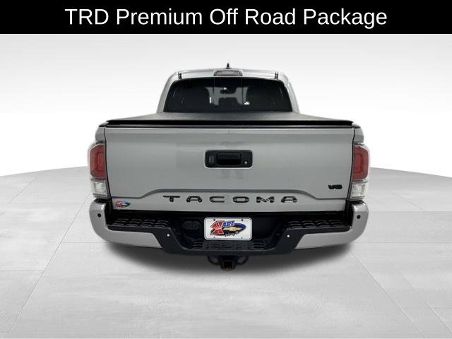 Used 2021 Toyota Tacoma TRD Off-Road w/ TRD Premium Off Road Package AWD/4WD image 4