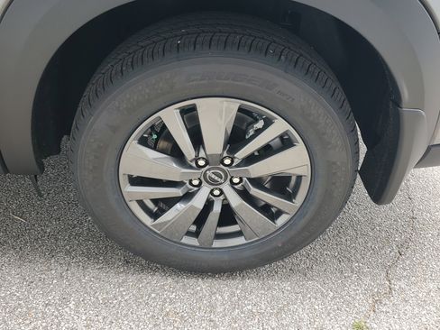 New 2026 Nissan Pathfinder SV image 23