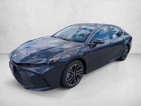 New 2026 Toyota Camry XLE image 1