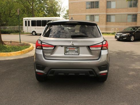 Used 2022 Mitsubishi Outlander Sport SE FWD image 8