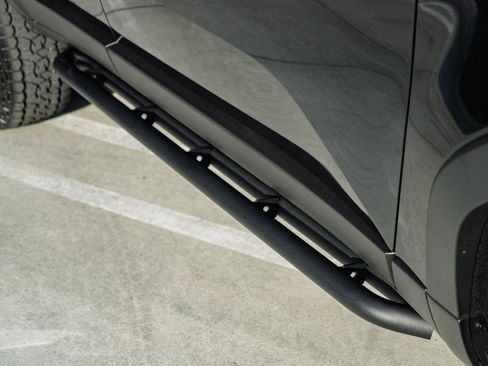 New 2026 Lexus GX 550 image 9