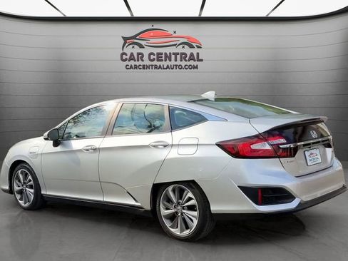 Used 2020 Honda Clarity Plug-In Hybrid image 3