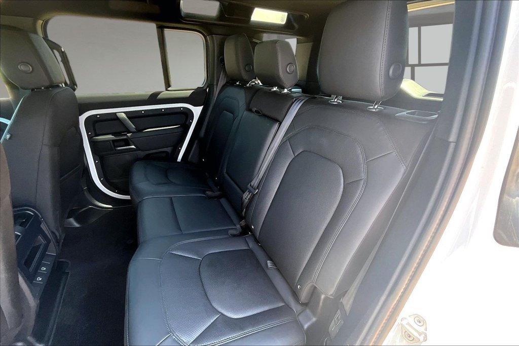 Used 2025 Land Rover Defender 110 S AWD/4WD image 26