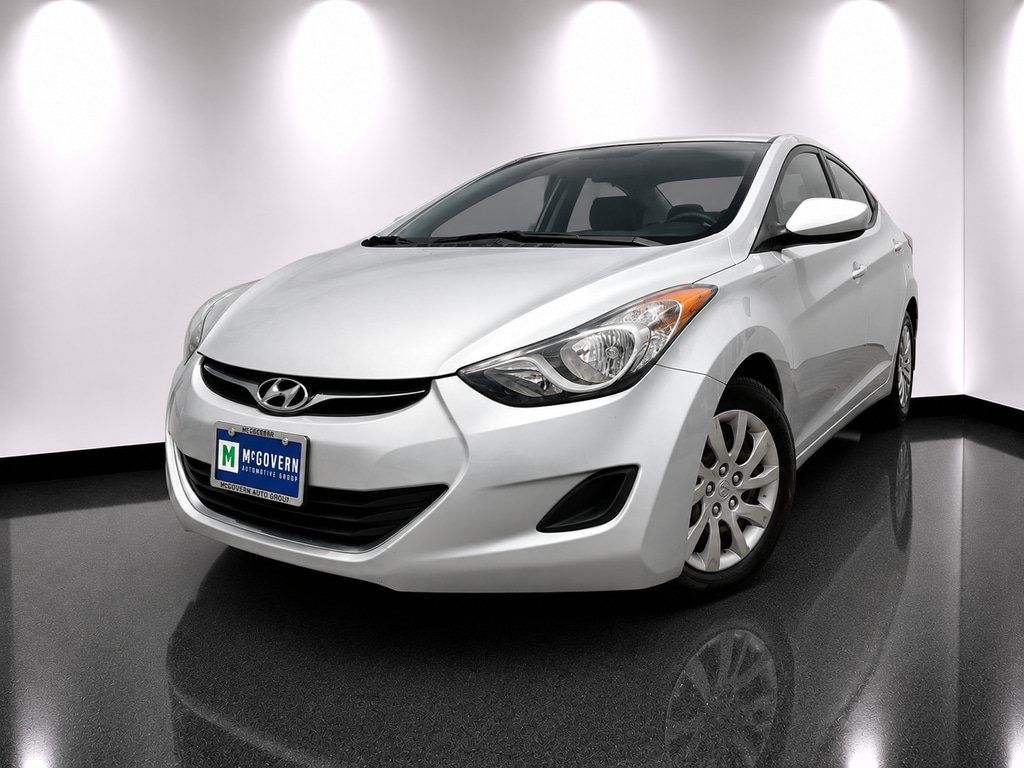 Used 2013 Hyundai Elantra GLS FWD image 1