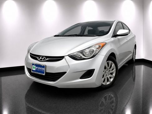 Used 2013 Hyundai Elantra GLS FWD image 1