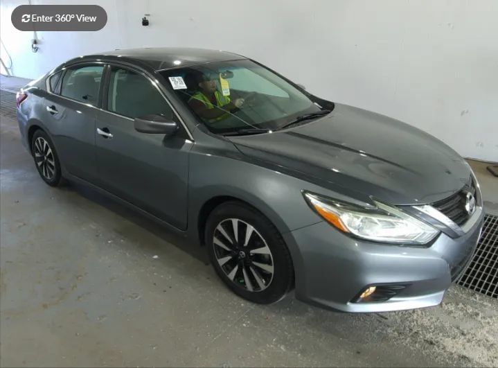 Used 2018 Nissan Altima 2.5 SV FWD image 1