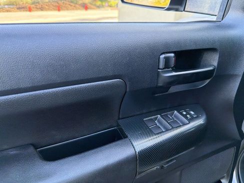 Used 2010 Toyota Tundra X-SP image 19