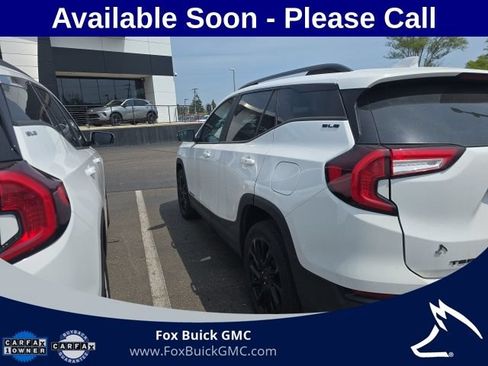 Used 2023 GMC Terrain SLE w/ Driver Convenience Package AWD/4WD image 5