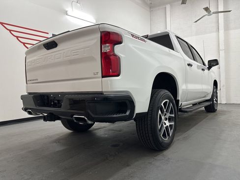 Used 2019 Chevrolet Silverado 1500 LT Trail Boss image 9