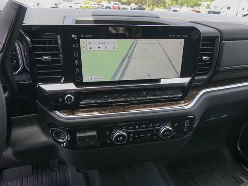 New 2026 GMC Sierra 1500 SLE AWD/4WD image 20