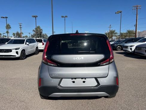 Used 2024 Kia Soul LX w/ Option Group 015 image 4