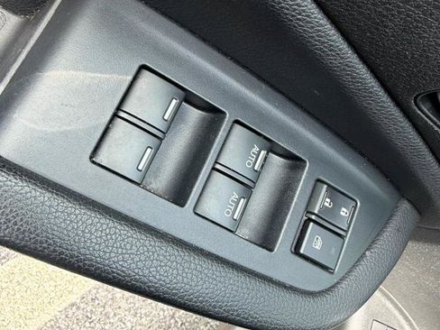 Used 2022 Honda Pilot Touring image 19