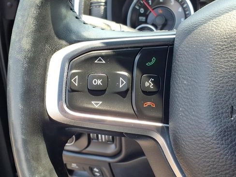 Used 2019 RAM 1500 Laramie AWD/4WD image 11
