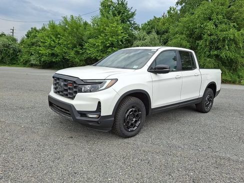 Certified 2026 Honda Ridgeline TrailSport image 3