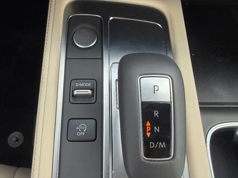 Used 2025 INFINITI QX60 Sensory AWD/4WD image 32
