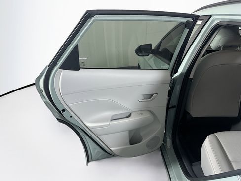 Used 2024 Hyundai Kona SEL image 27