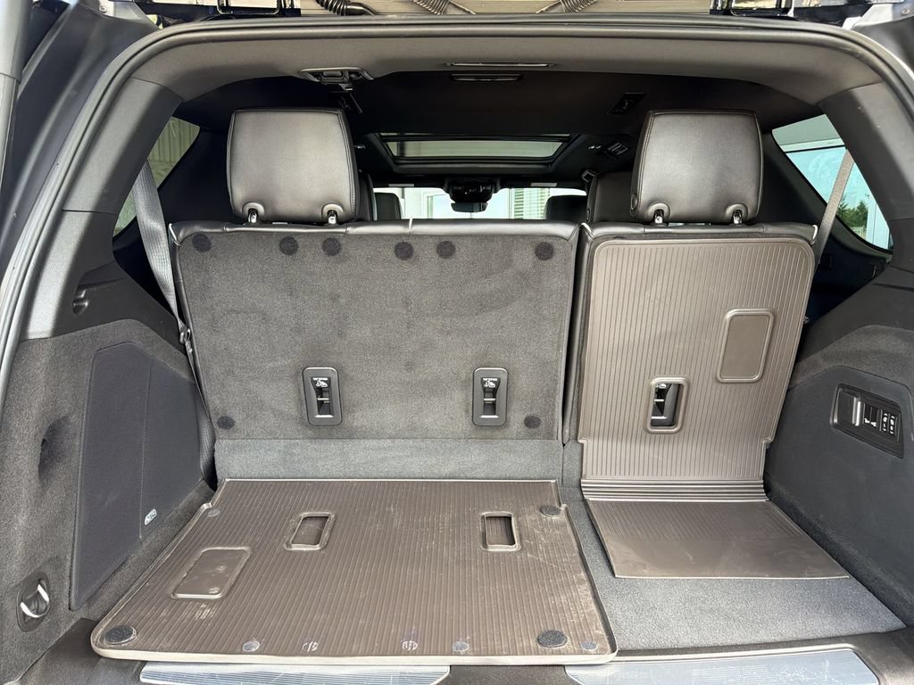Certified 2023 Cadillac Escalade Sport w/ LPO, ONYX Package AWD/4WD image 28