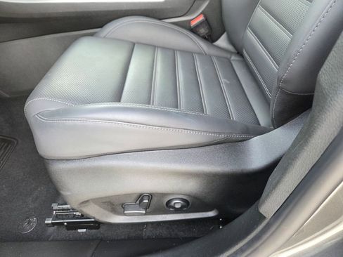 Used 2025 Alfa Romeo Tonale w/ Premium Package image 21