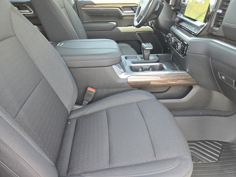 New 2026 Chevrolet Silverado 1500 LT AWD/4WD image 11