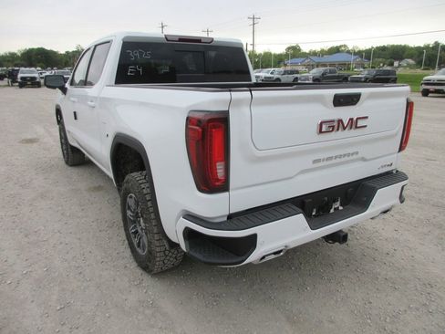 New 2026 GMC Sierra 1500 AT4 w/ AT4 Premium Package AWD/4WD image 9