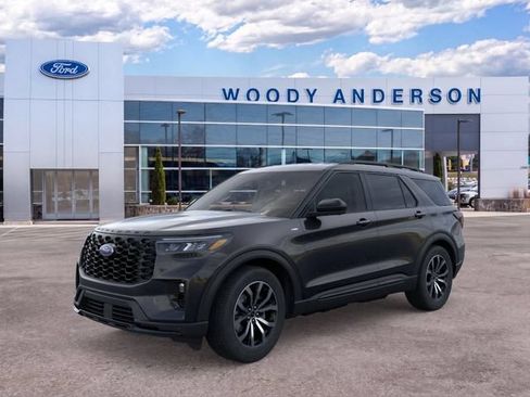 New 2026 Ford Explorer ST-Line RWD image 1