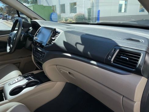 Certified 2023 Honda Ridgeline RTL-E image 34