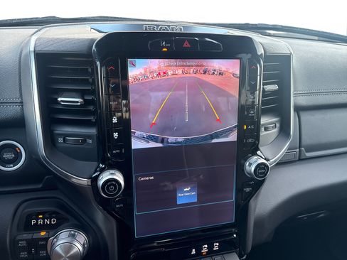 Used 2025 RAM 1500 Laramie image 24