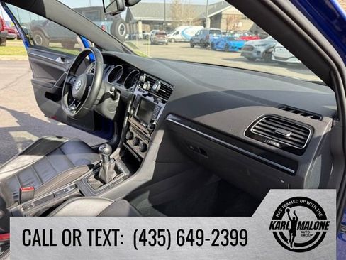 Used 2016 Volkswagen Golf R 4-Door image 35