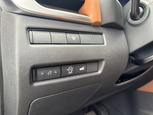 New 2026 Nissan Rogue Platinum AWD/4WD image 8