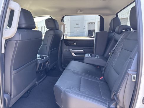 Used 2024 Toyota Tundra SR5 w/ SR5 Premium Package AWD/4WD image 33