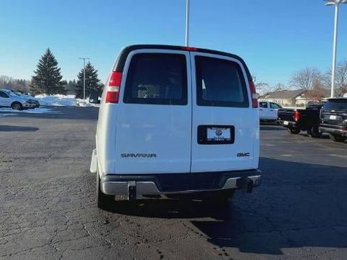Certified 2023 GMC Savana 2500 Base w/ Driver Convenience Package image 7