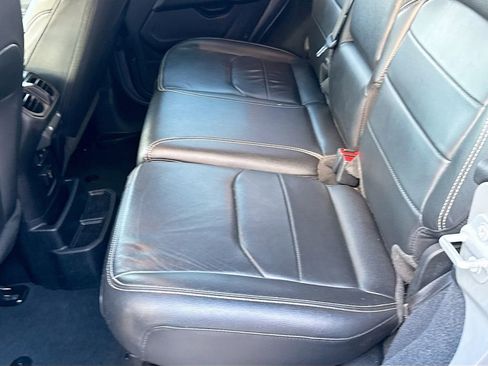 Used 2023 Jeep Wrangler Unlimited Sahara w/ Cold Weather Group image 29