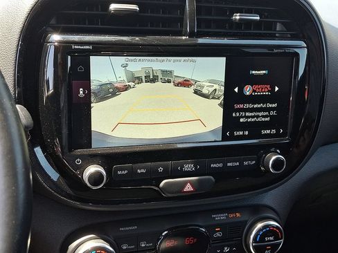Used 2022 Kia Soul Turbo FWD image 18
